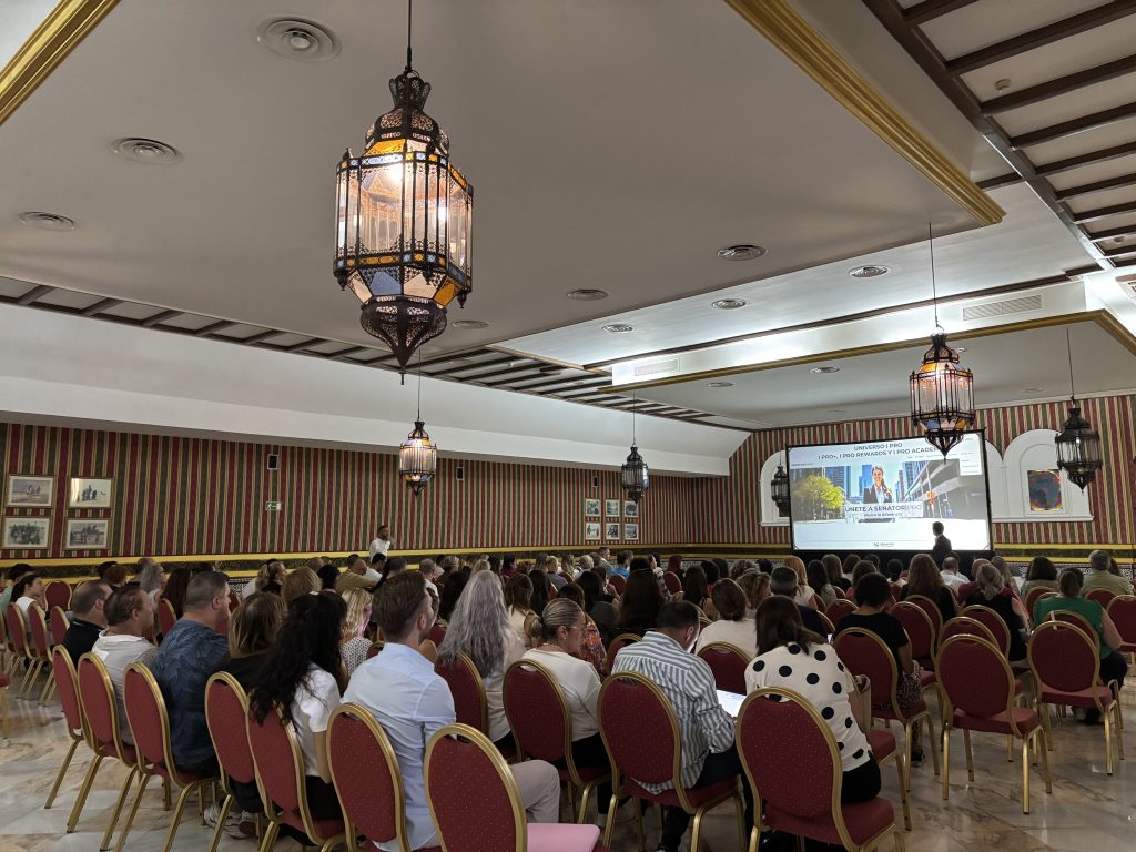 Más de 120 agentes de viajes de toda España se vuelcan con Senator PRO en su II Bootcamp en Almuñécar - Senator Hotels & Resorts