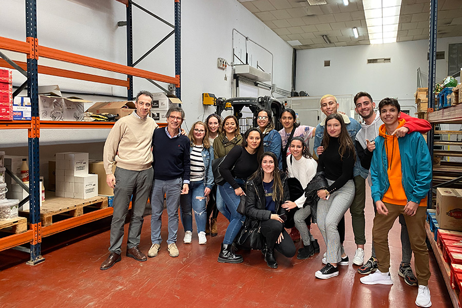 Alumnos de Turismo de la UAL visitan Senator Hotels &amp; Resorts - Senator Hotels &amp; Resorts